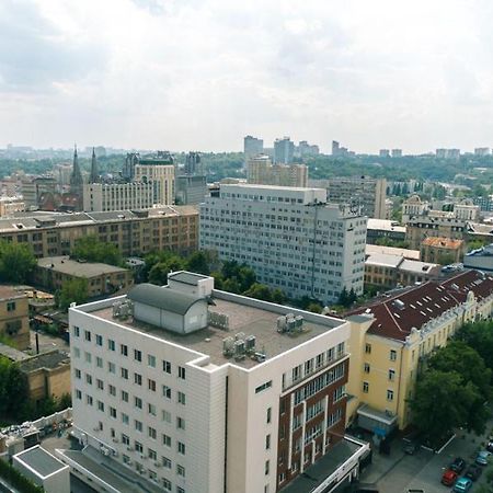 Квартира На Улице Деловая كييف المظهر الخارجي الصورة